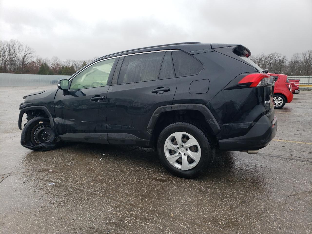 2019 Toyota RAV 4 - Image 2