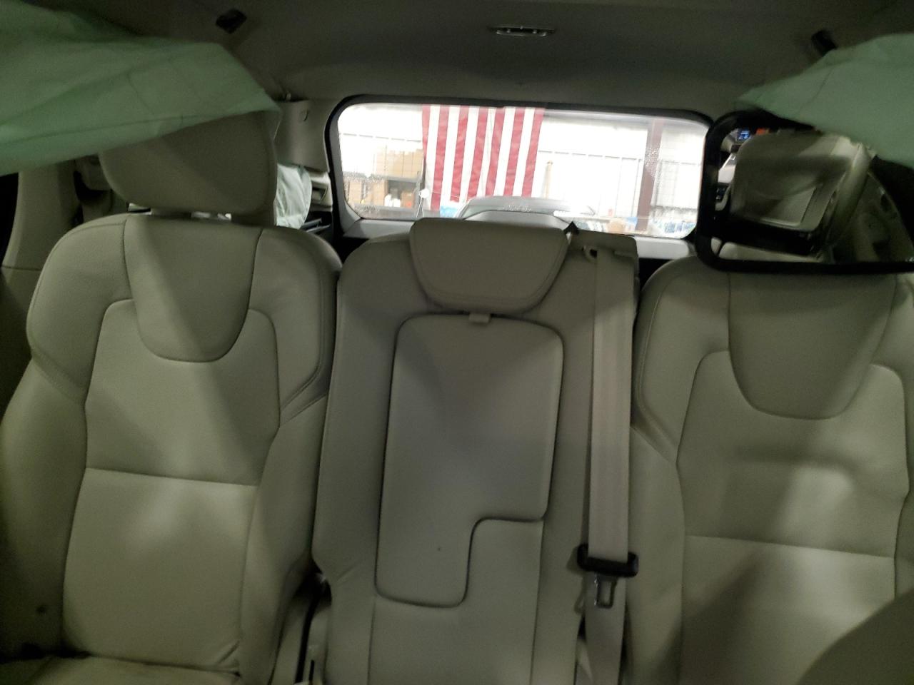 2020 Volvo XC90 - Image 10