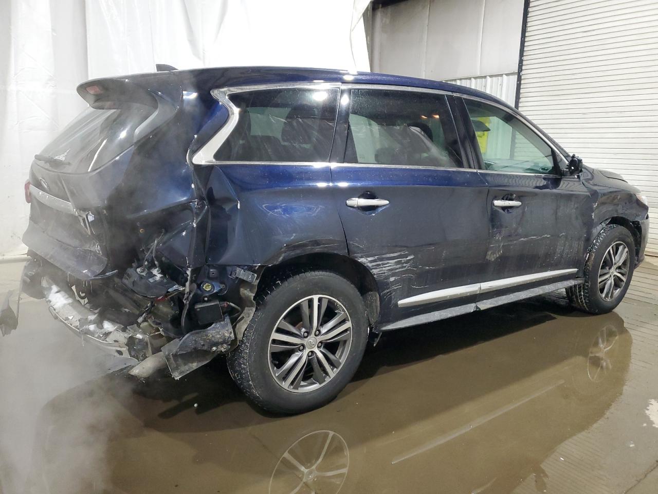 2019 Infiniti QX60 - Image 3