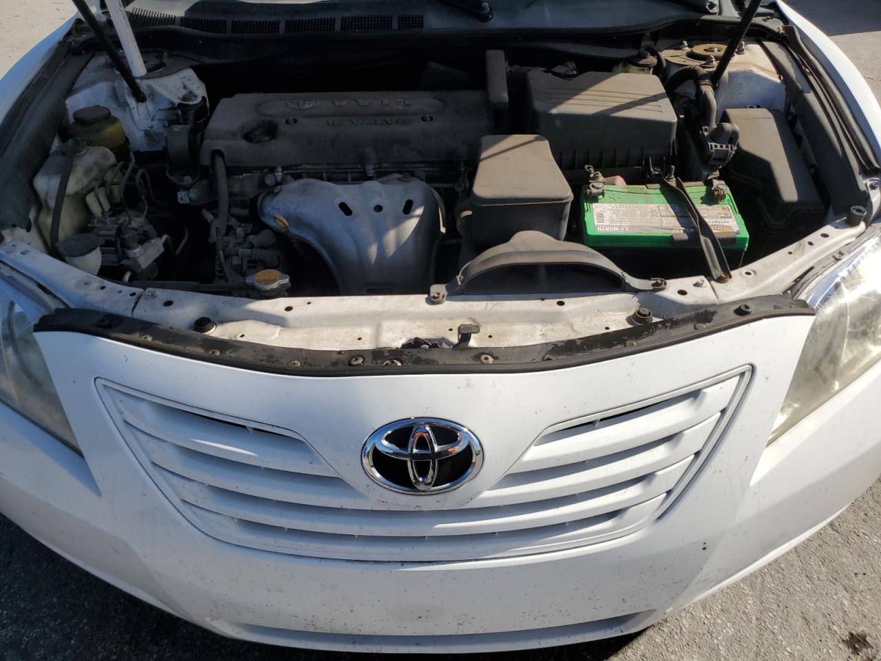2009 Toyota Camry - Image 11