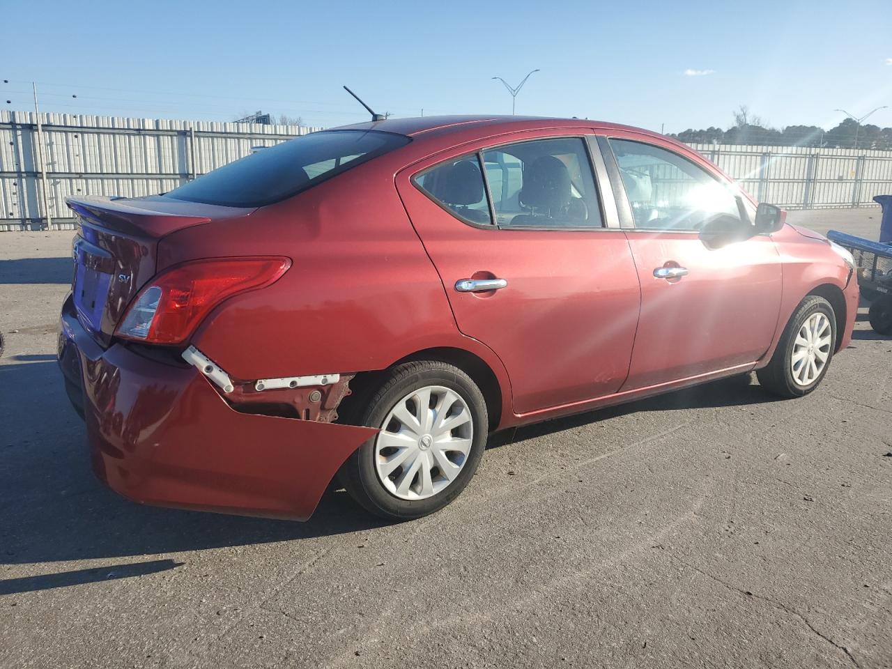 2018 Nissan Versa - Image 3