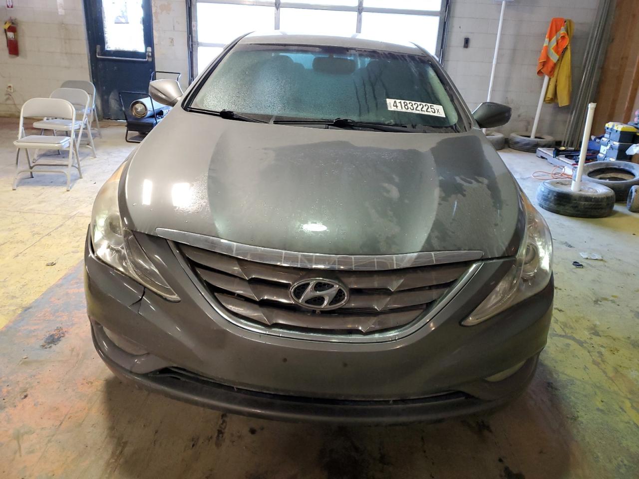 2013 Hyundai Sonata - Image 5