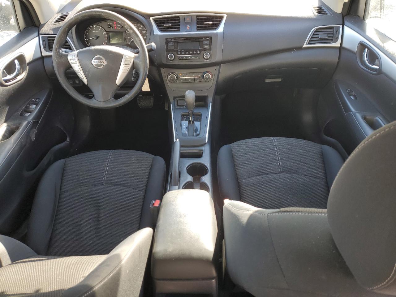 2016 Nissan Sentra - Image 8
