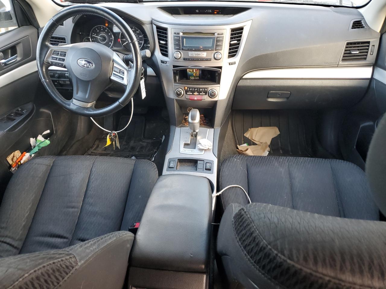 2012 Subaru Outback - Image 8