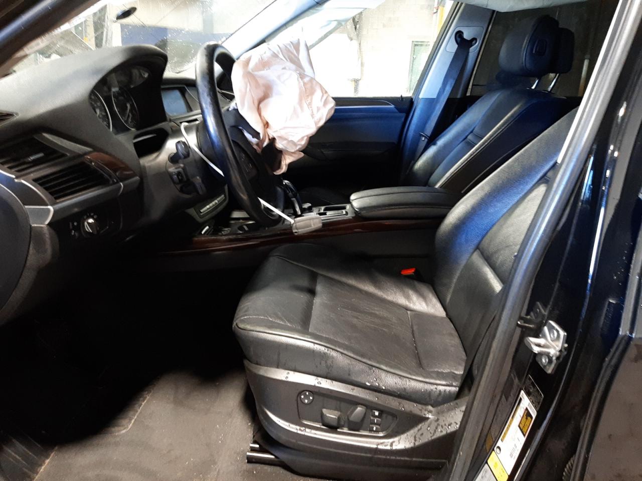 2010 BMW X5 - Image 7