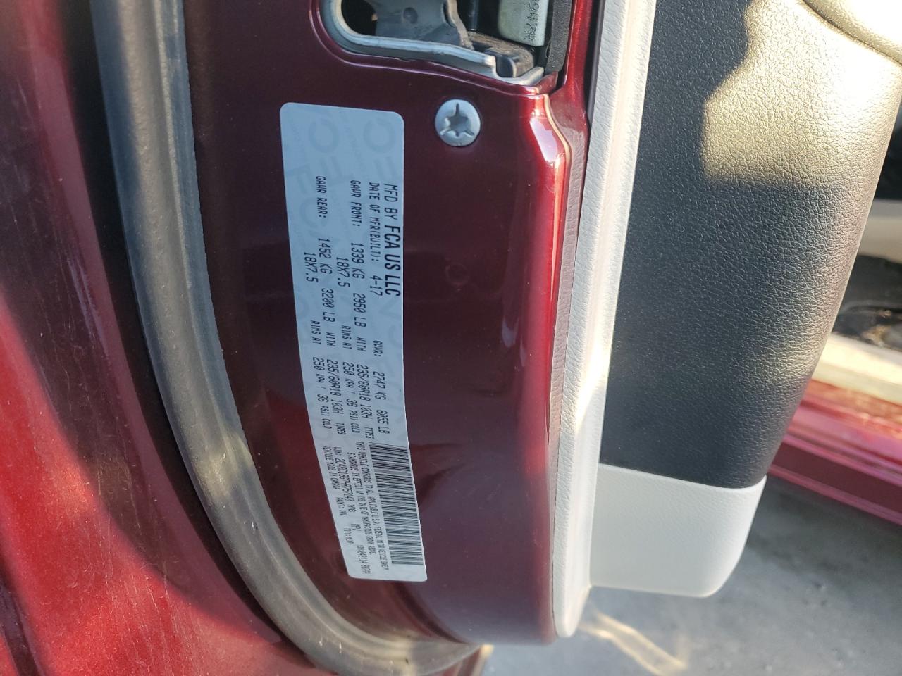 2017 Chrysler Pacifica - Image 13