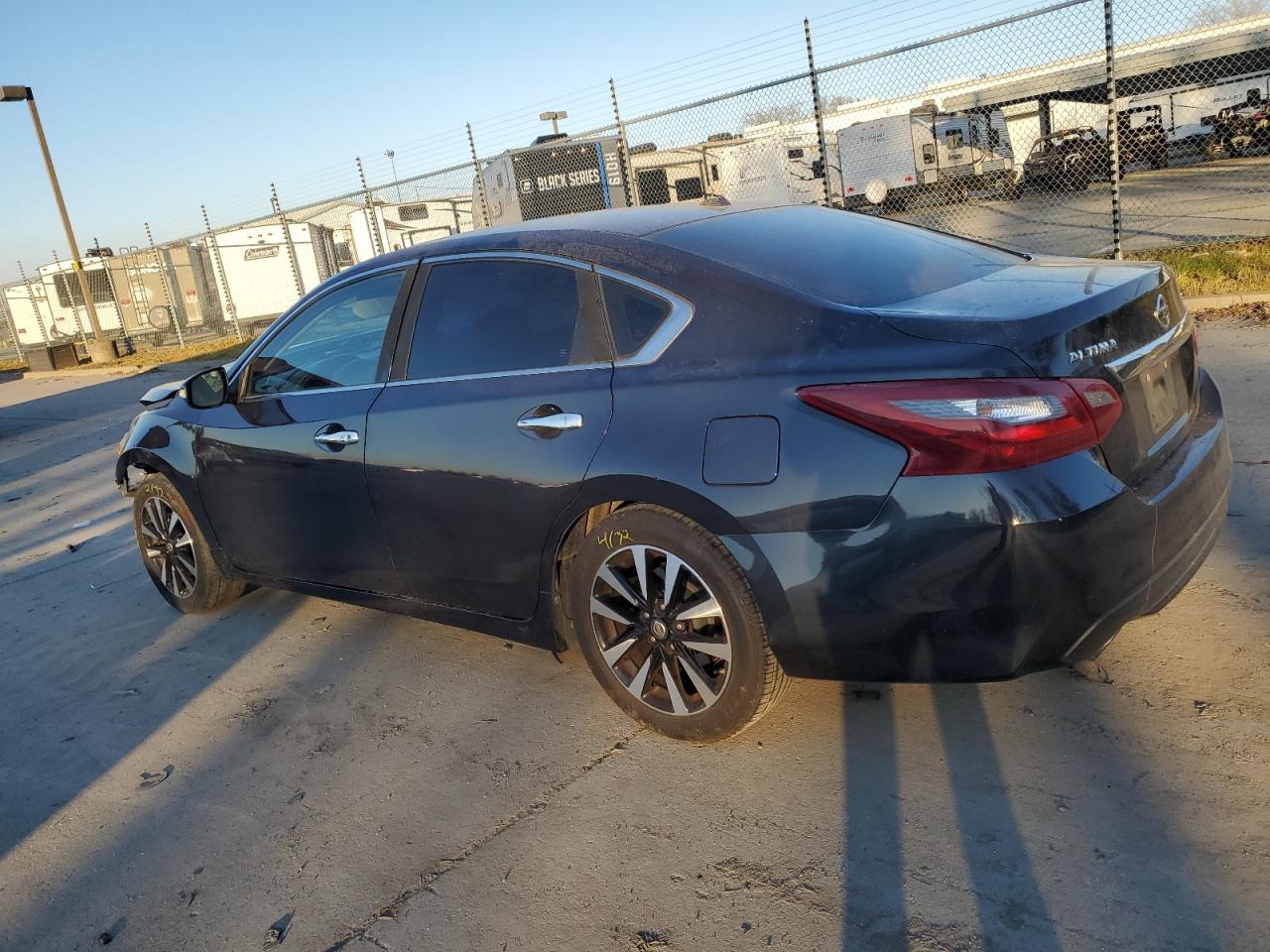 2018 Nissan Altima - Image 2