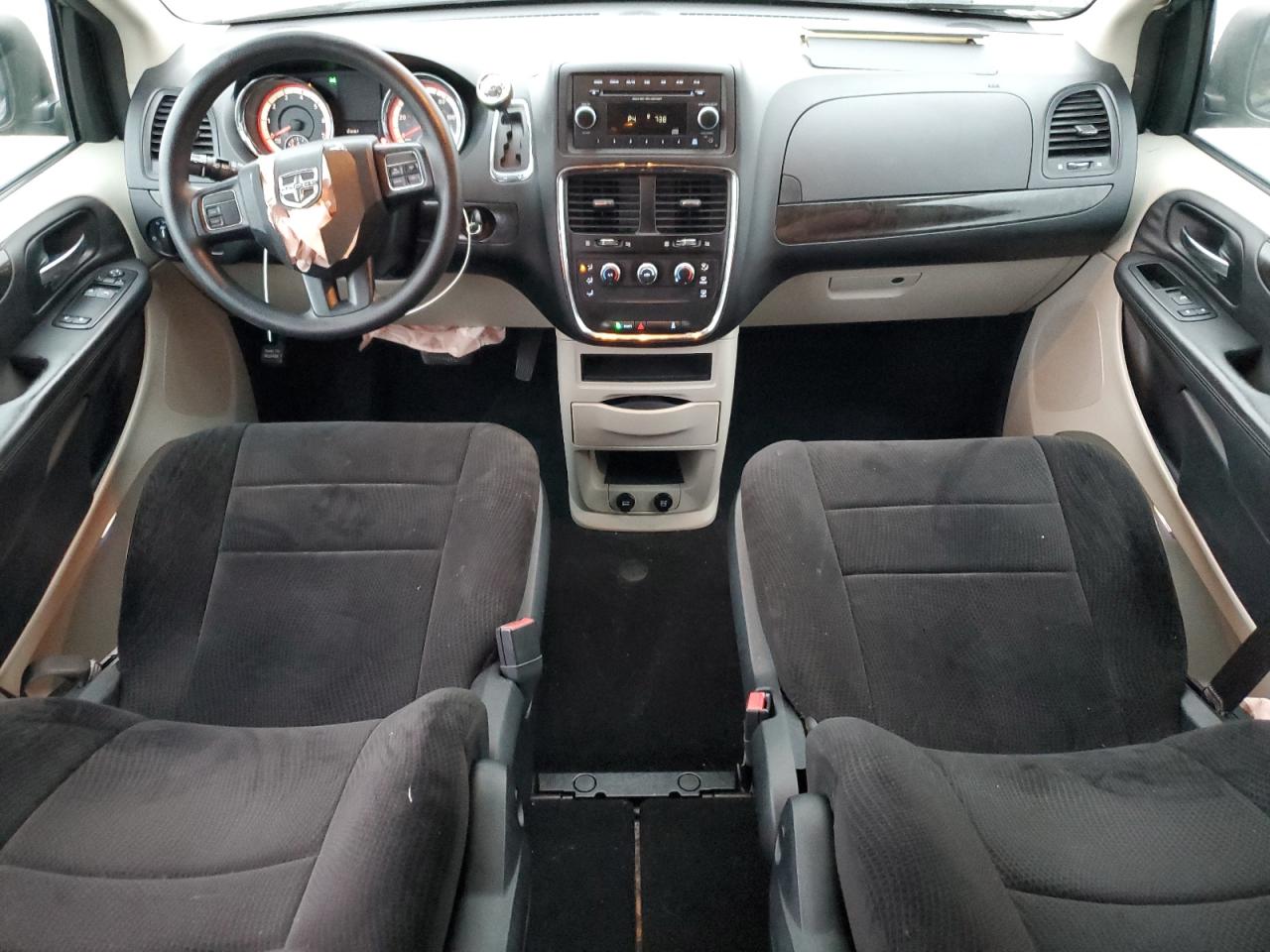 2013 Dodge Caravan - Image 8
