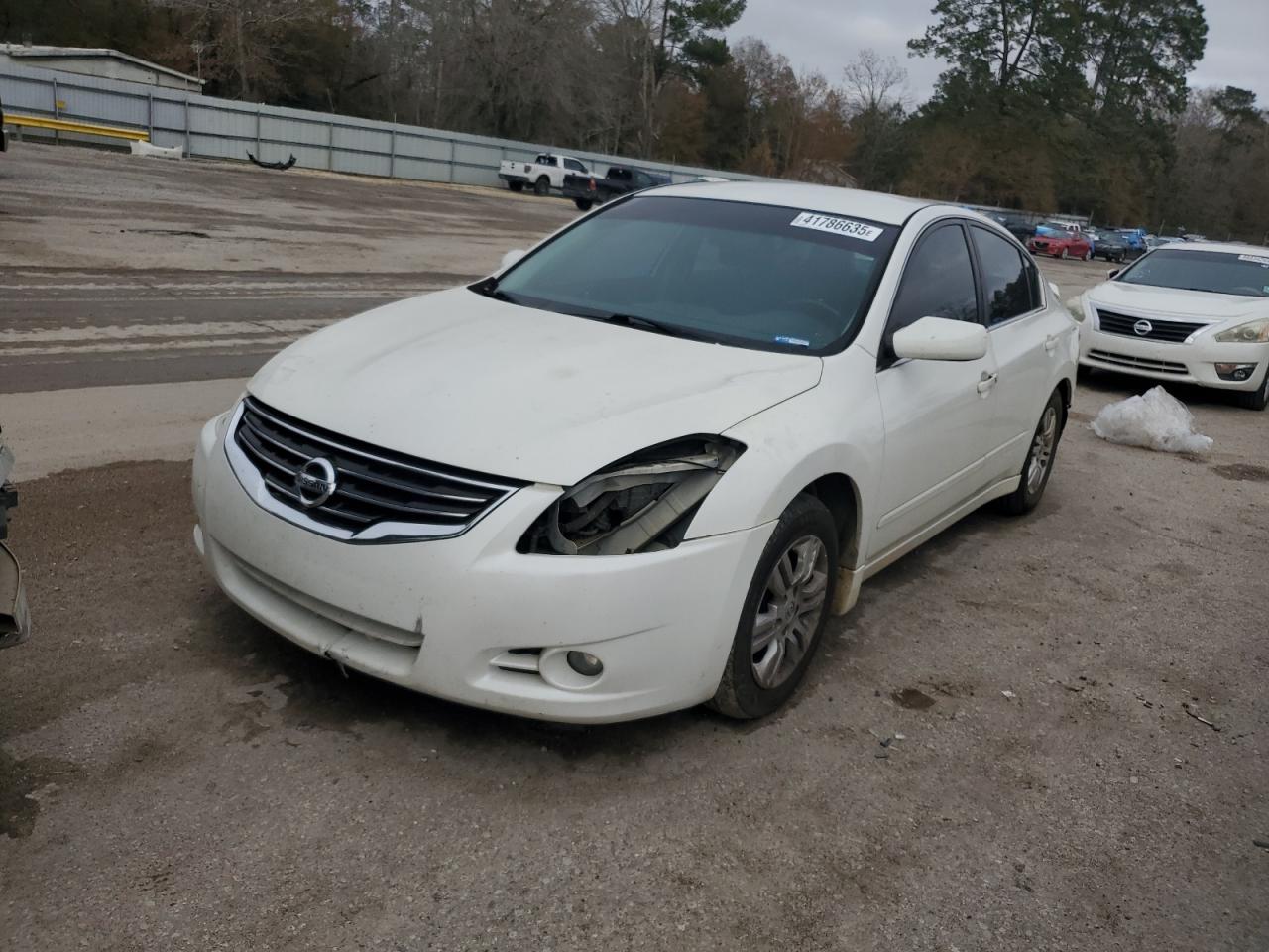 2012 Nissan Altima - Image 1