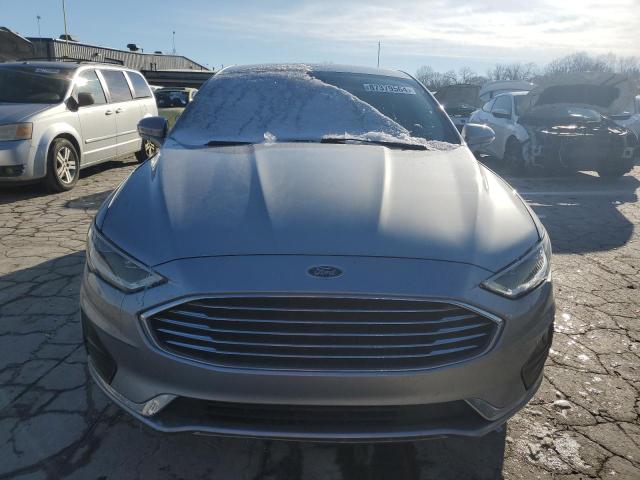  FORD FUSION 2020 Srebrny