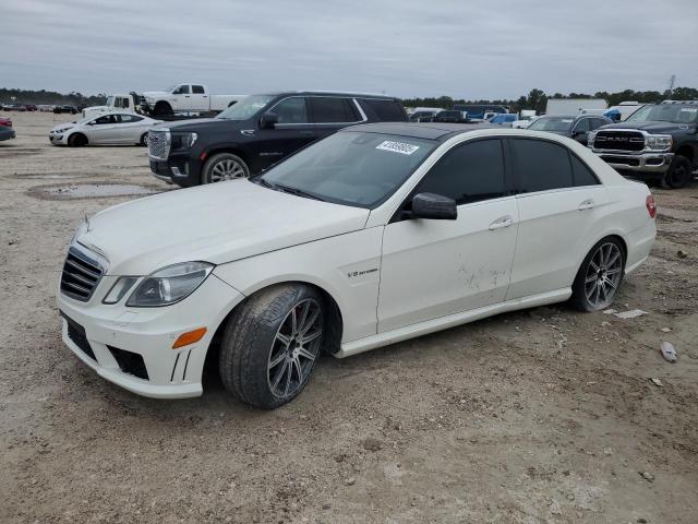 Седани MERCEDES-BENZ E-CLASS 2012 Білий