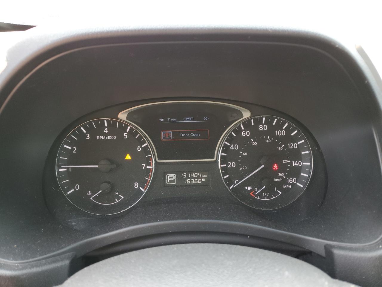 2013 Nissan Pathfinder - Image 9