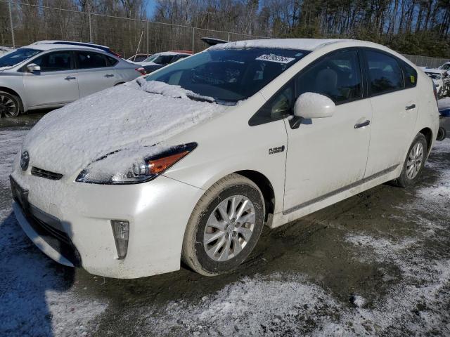 2015 Toyota Prius Plug-In 
