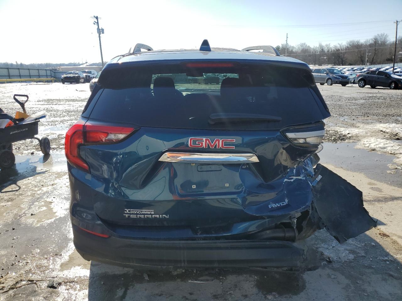 2020 GMC Terrain - Image 6