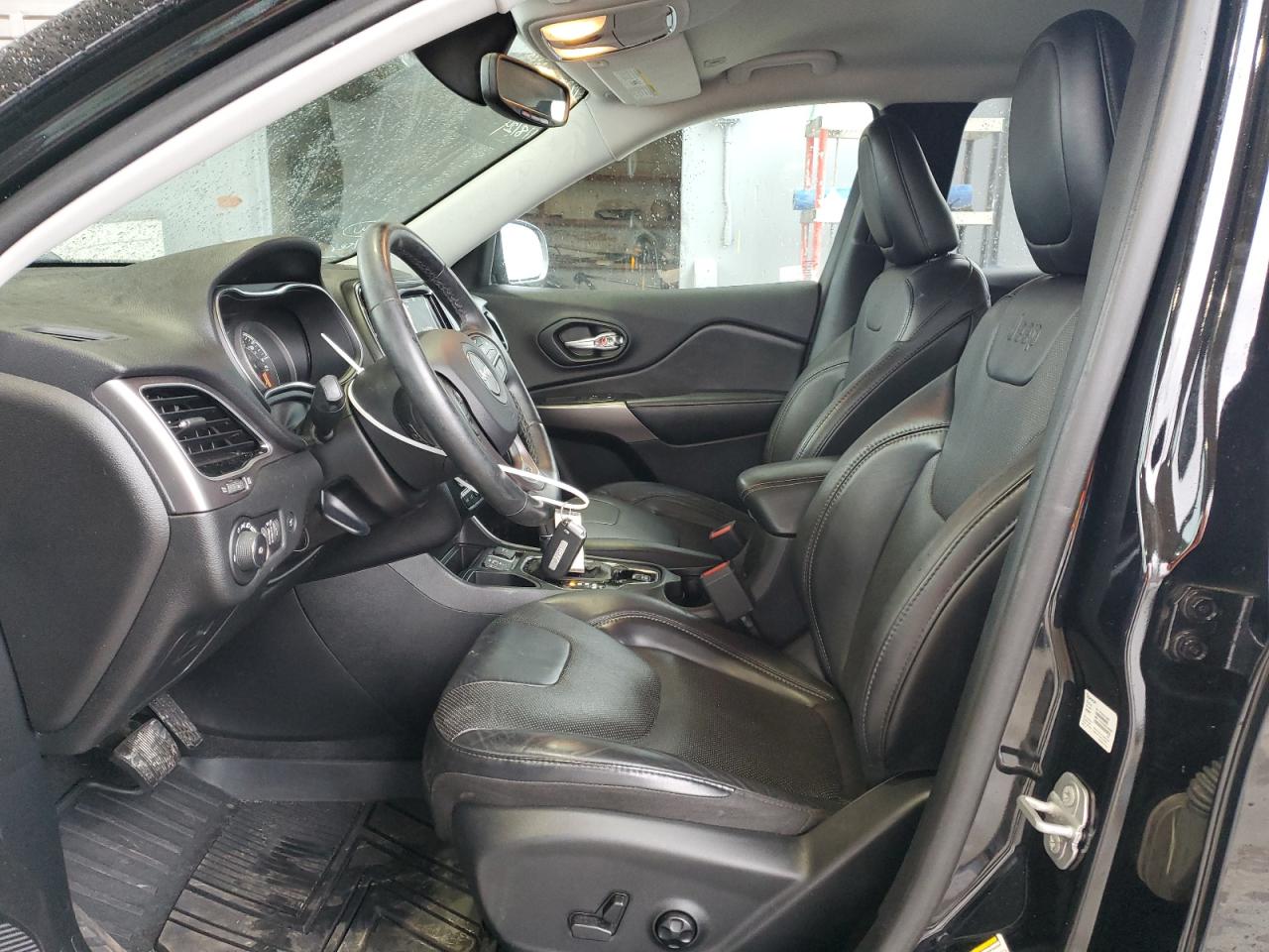 2019 Jeep Grand Cherokee - Image 7