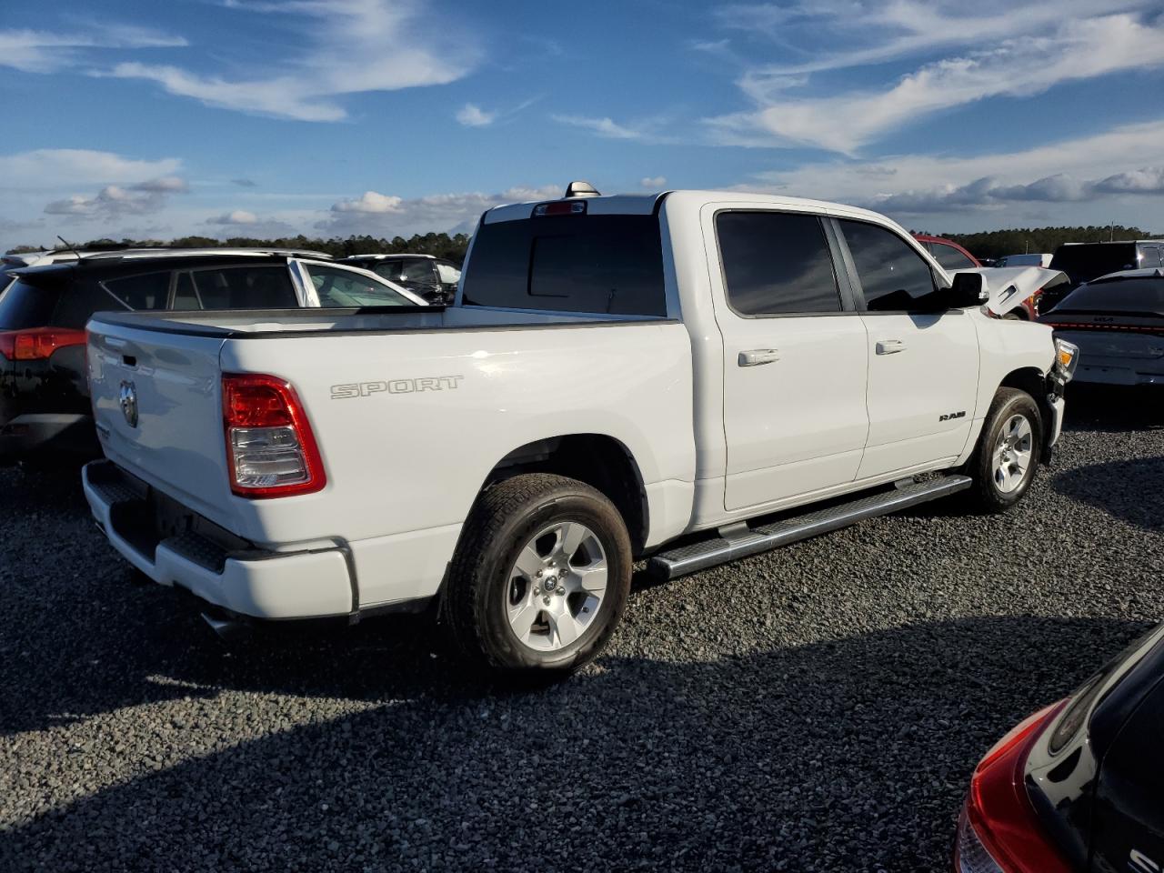 2022 RAM 1500 - Image 3