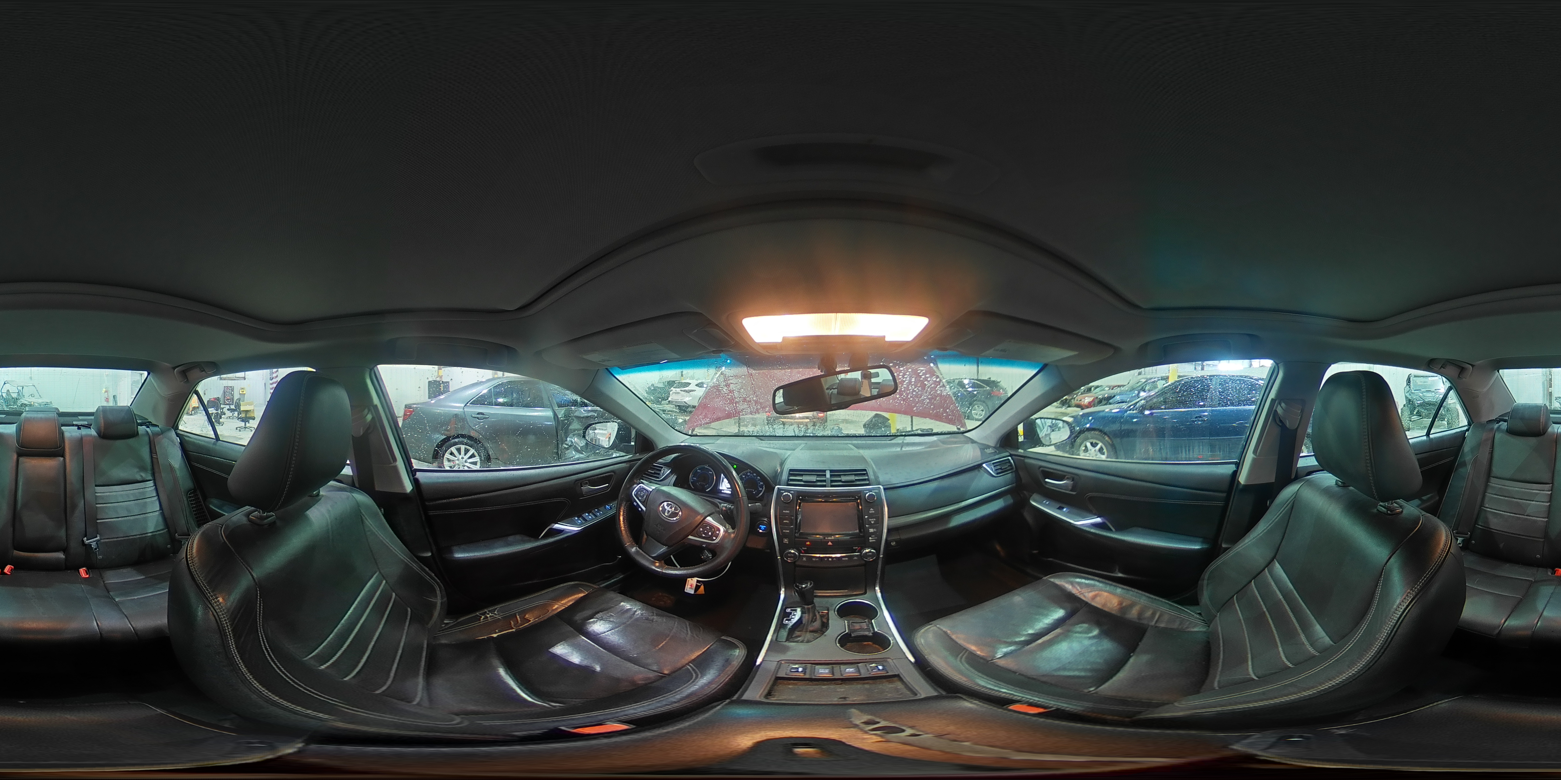 2016 Toyota Camry - Image 14