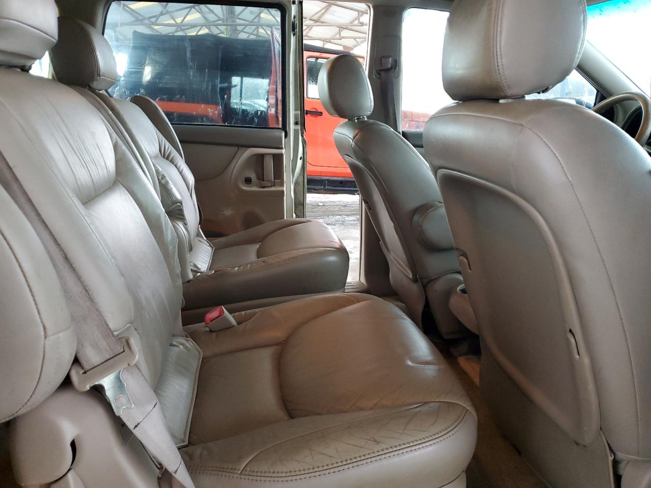 2006 Toyota Sienna - Image 11