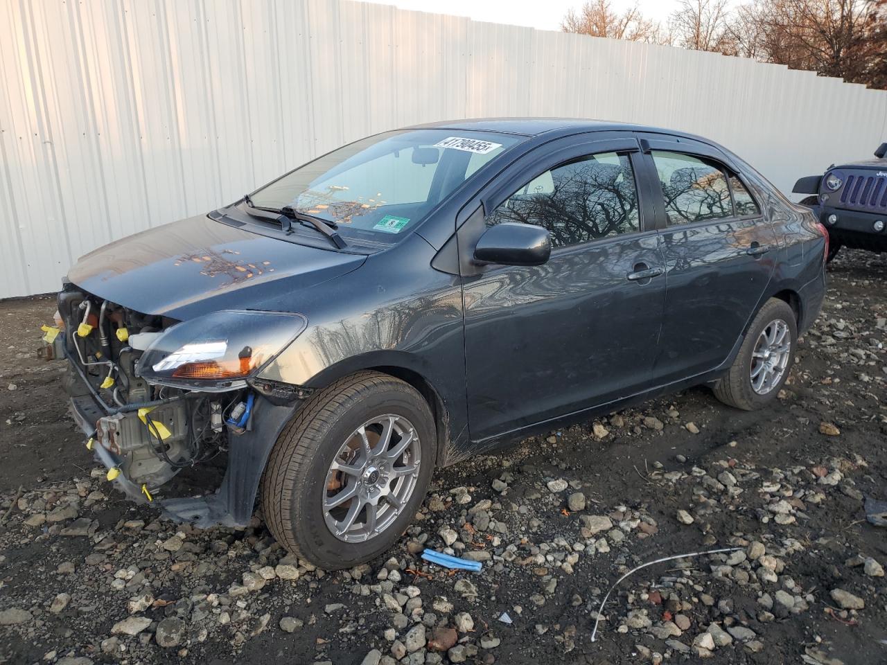 2008 Toyota Yaris - Image 1