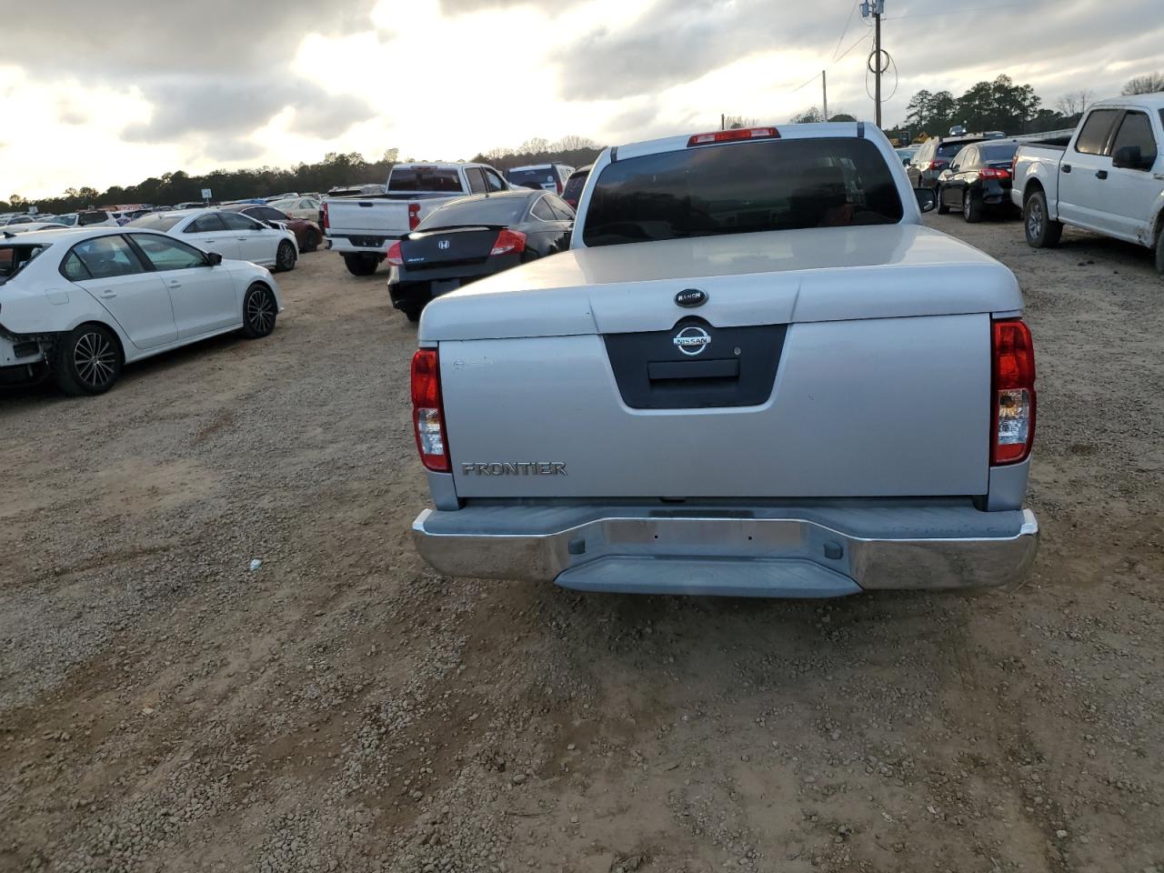 2015 Nissan Navara (Frontier) - Image 8