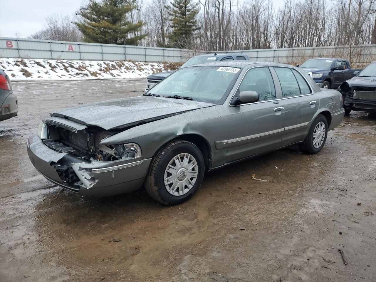 2004 Mercury Grand Marquis - Image 1