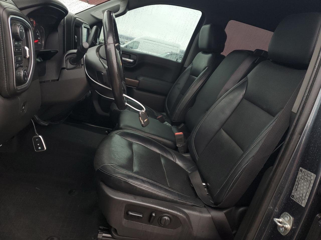 2019 Chevrolet Silverado - Image 7