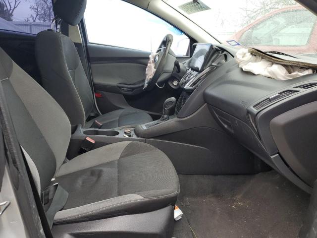 Sedans FORD FOCUS 2013 Szary