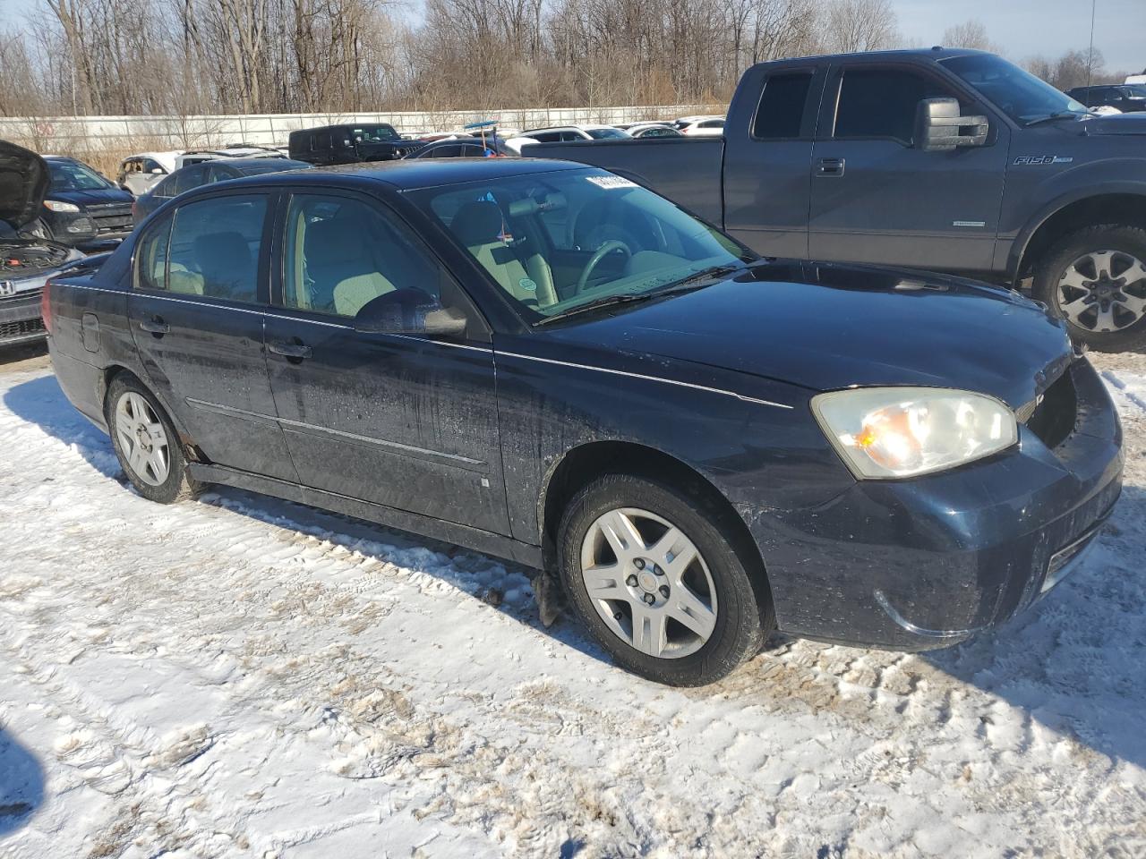 2006 Chevrolet Malibu - Image 4