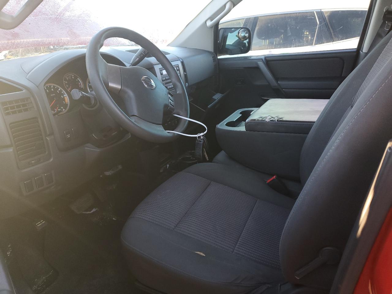 2012 Nissan Titan - Image 7