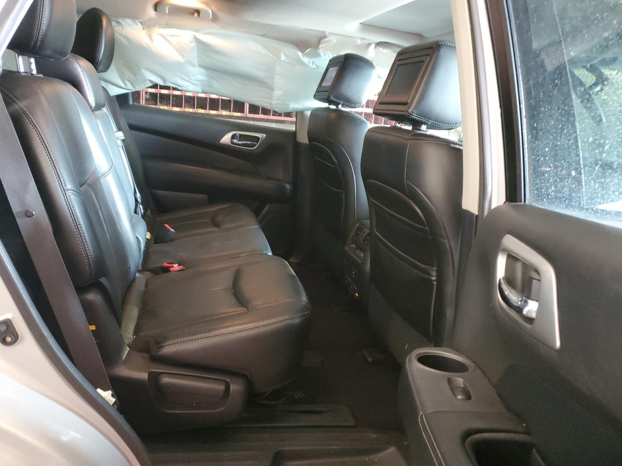 2013 Nissan Pathfinder - Image 11