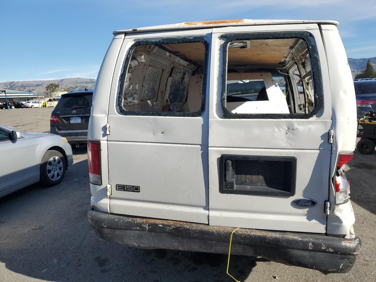 2000 Ford Econoline - Image 6