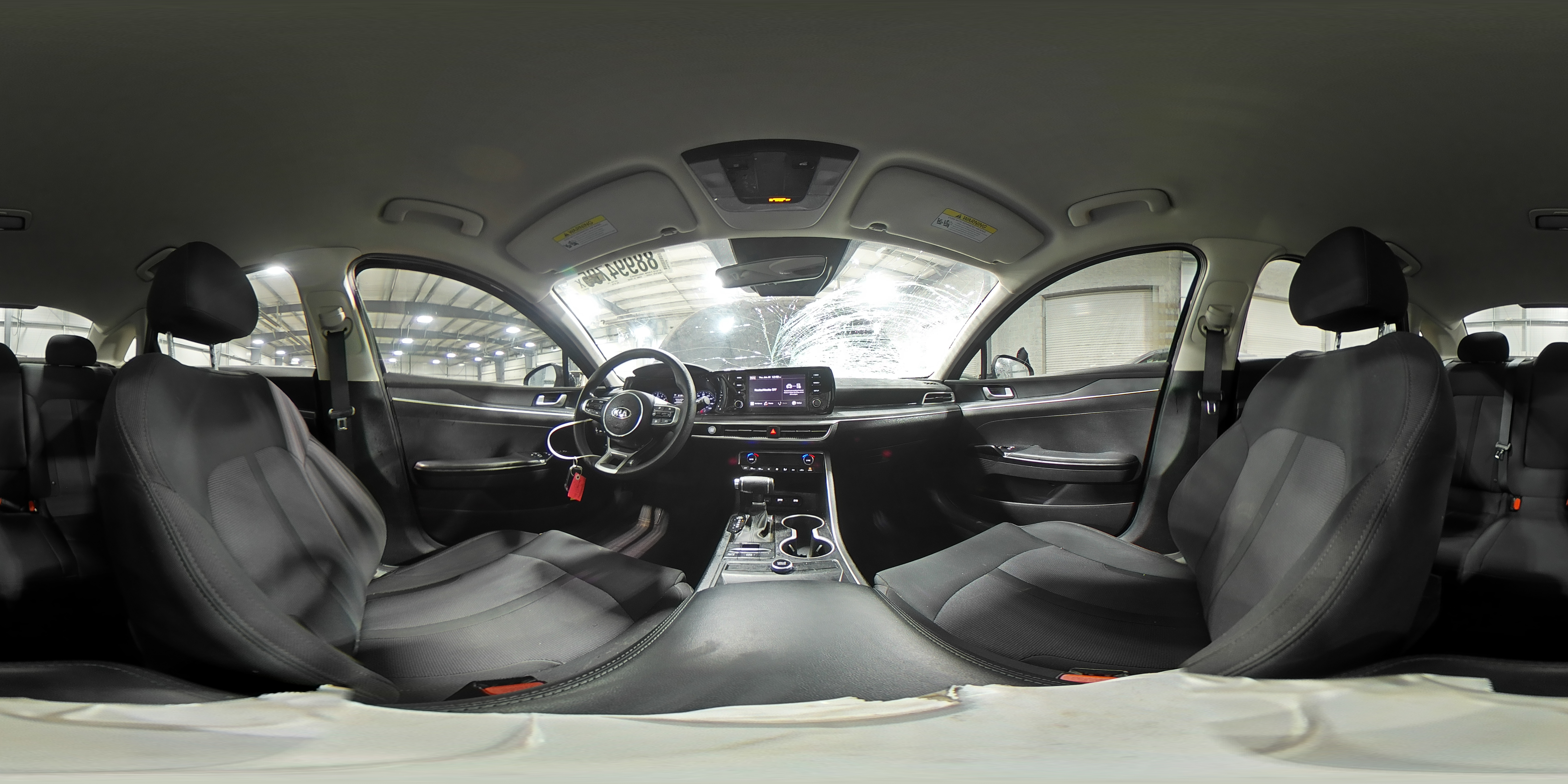 2021 Kia K5 - Image 14