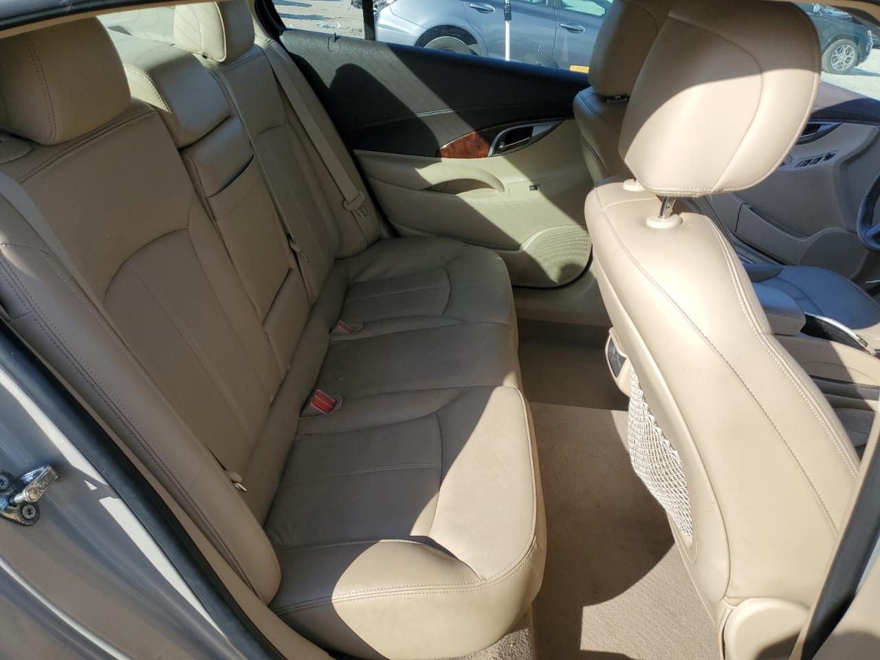 2011 Buick LaCrosse - Image 10