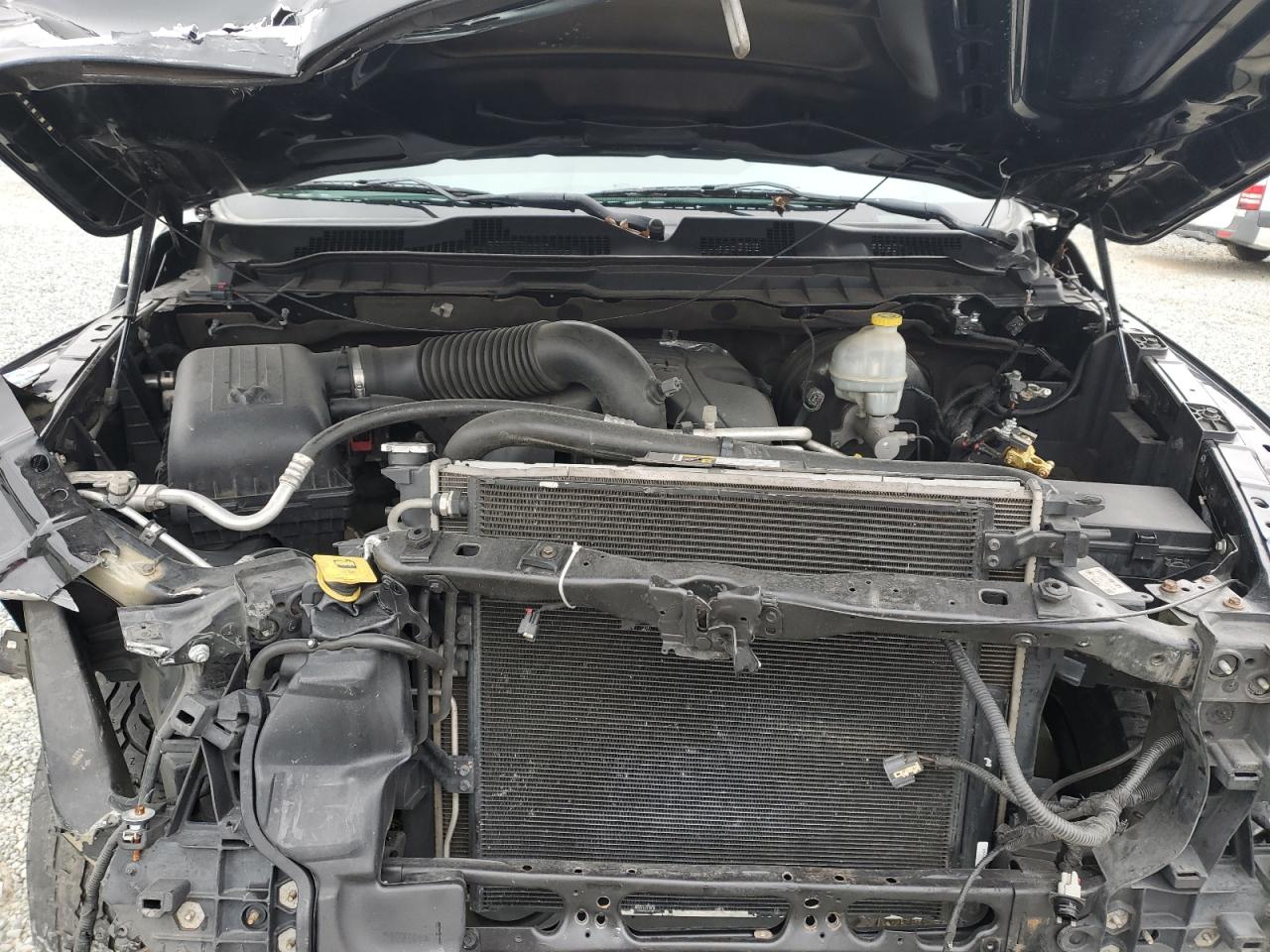 2015 RAM 1500 - Image 12