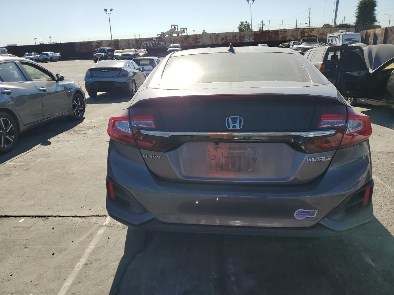 VIN JHMZC5F17JC018148 2018 HONDA CLARITY no.6