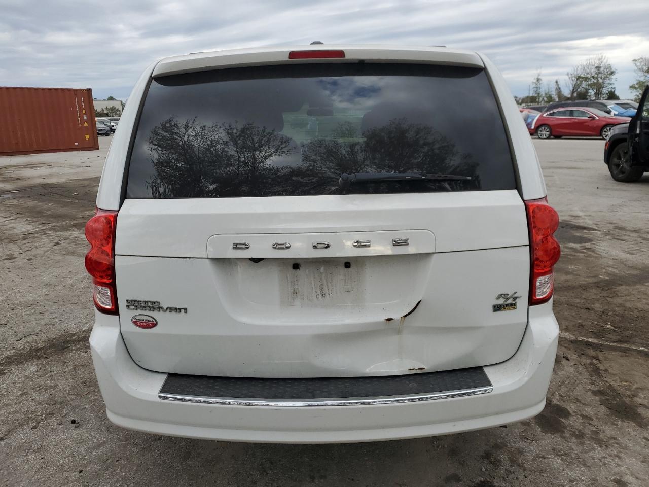 2016 Dodge Caravan - Image 6