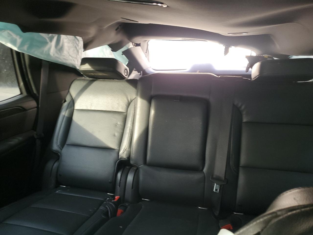 2022 GMC Yukon - Image 10