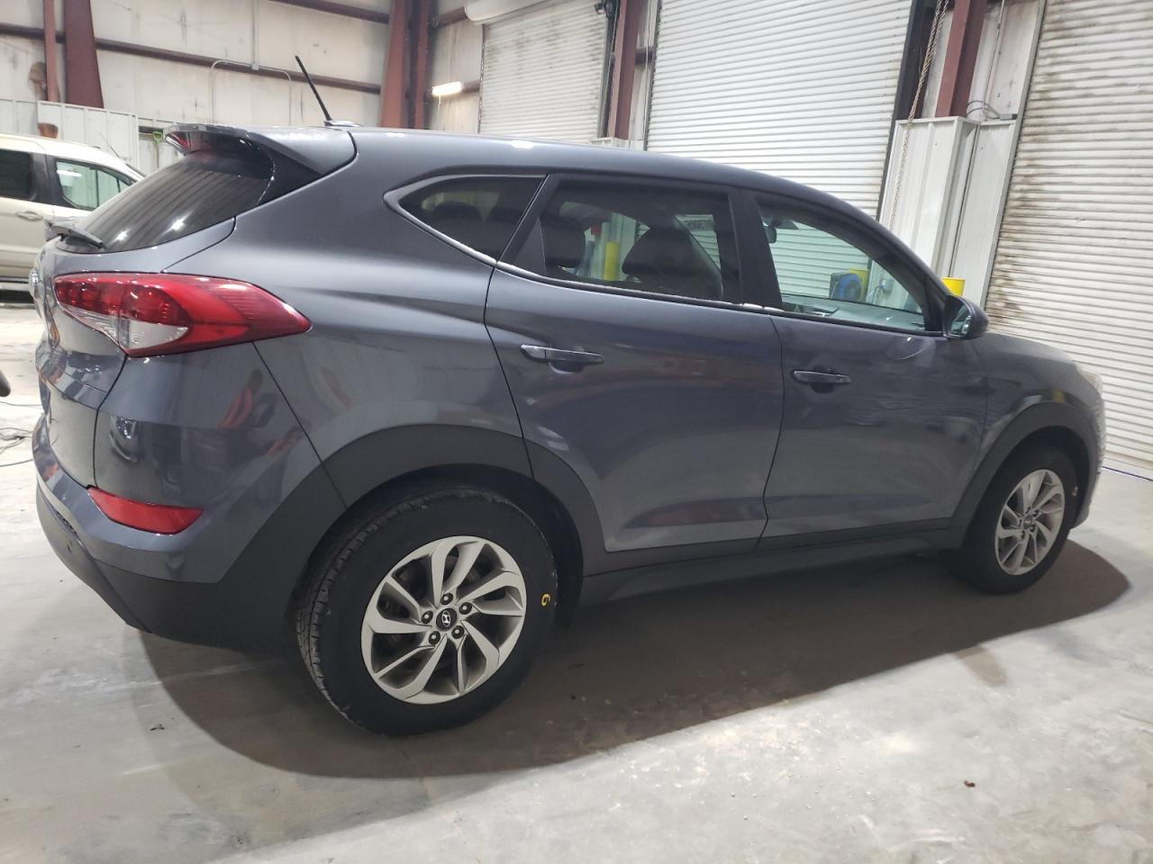 2016 Hyundai Tucson - Image 3