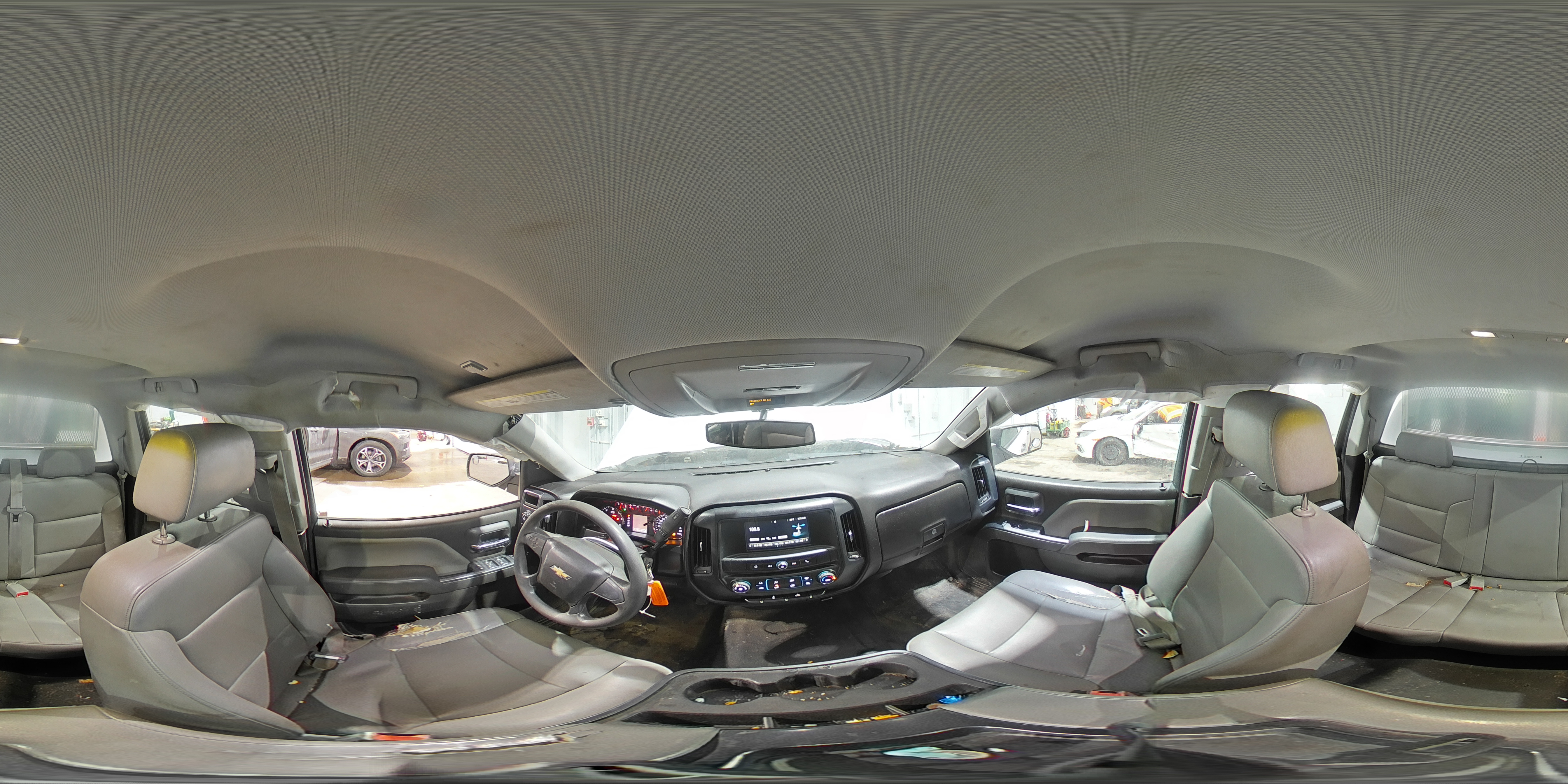 2016 Chevrolet Silverado - Image 13
