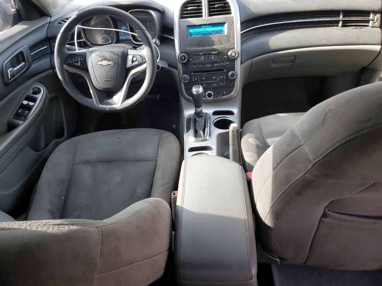 2015 Chevrolet Malibu - Image 8