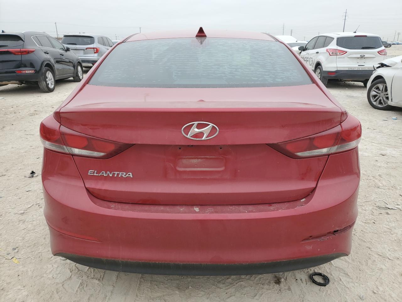 2018 Hyundai Elantra - Image 6