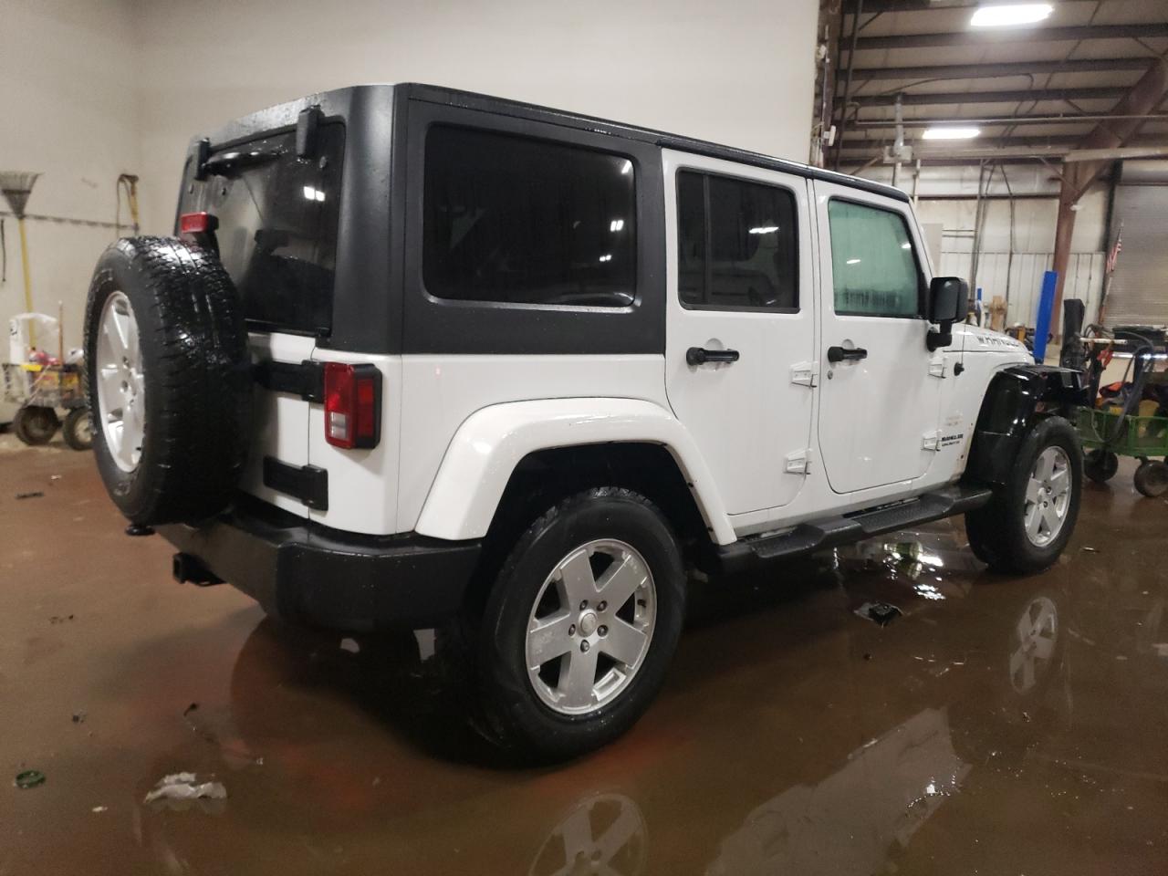 2011 Jeep Wrangler - Image 3