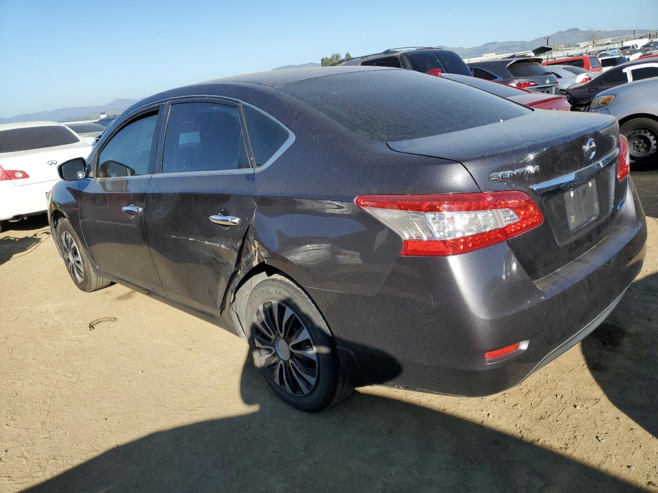 2014 Nissan Sentra - Image 2