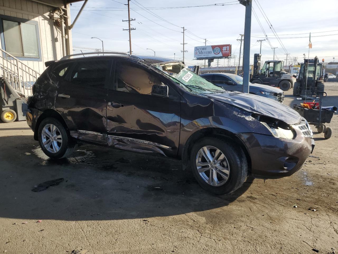 2015 Nissan Rogue - Image 4