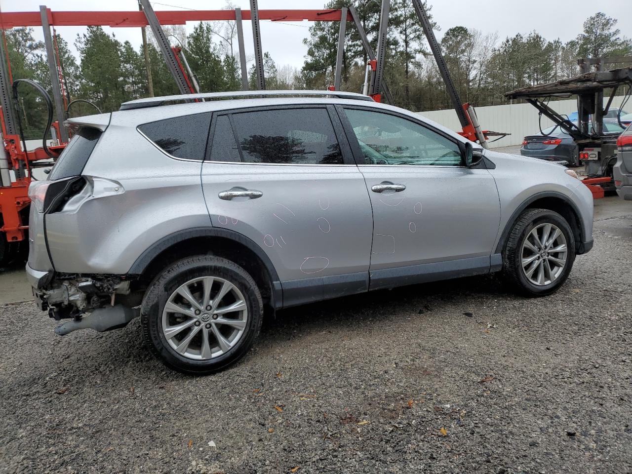 2017 Toyota RAV 4 - Image 3