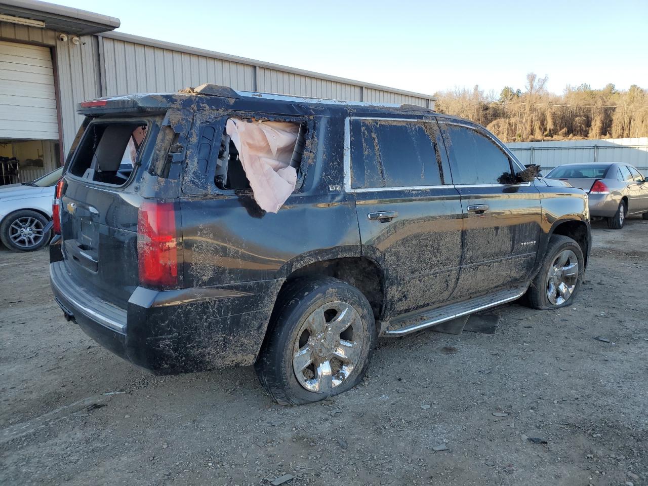 2015 Chevrolet Tahoe - Image 3