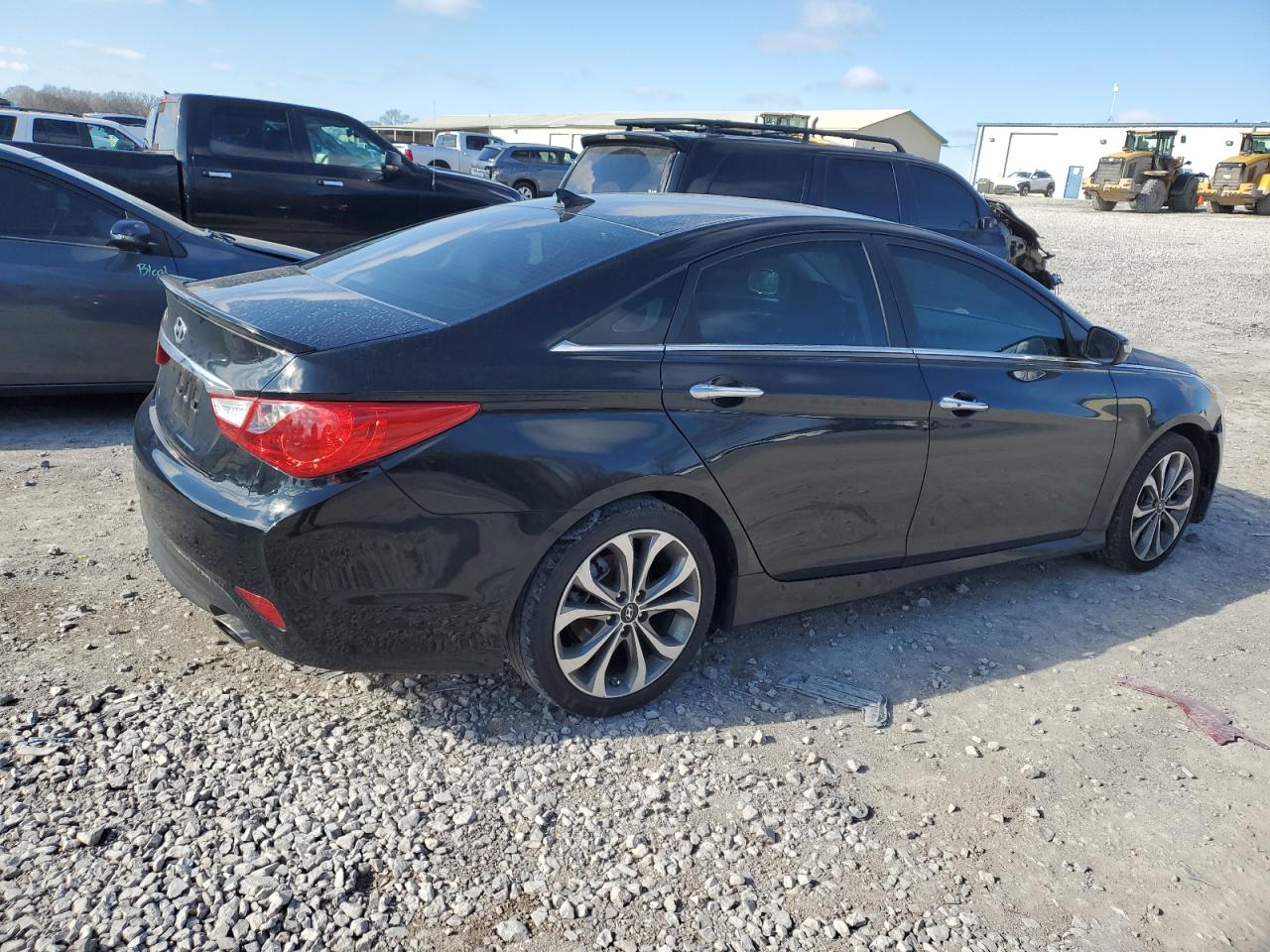 2014 Hyundai Sonata - Image 3