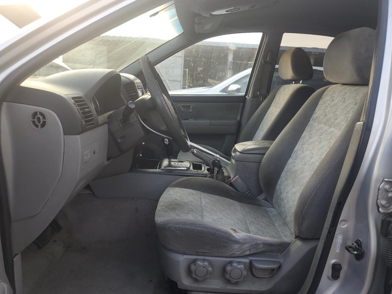 2007 Kia Sorento - Image 7