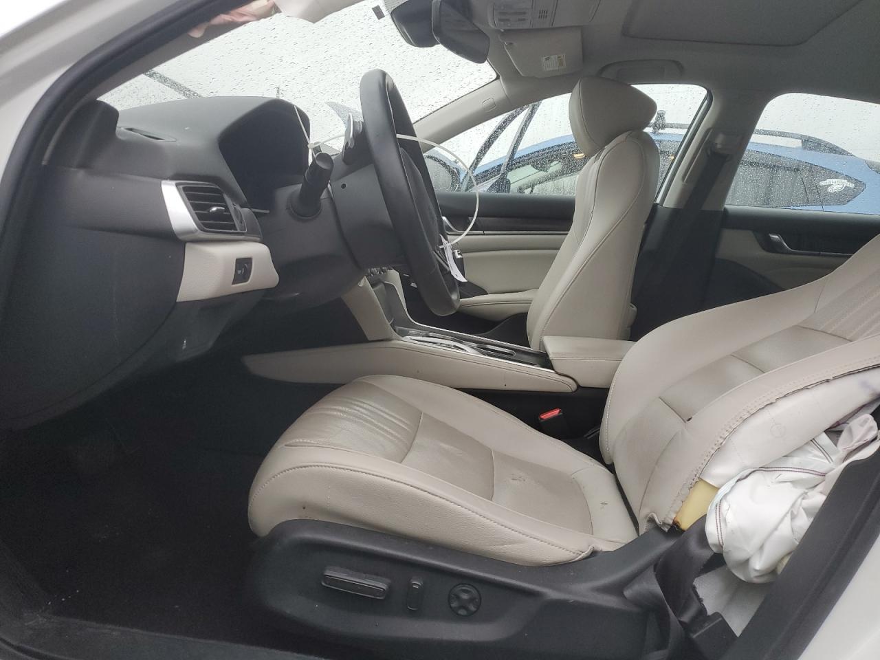 2019 Honda Accord - Image 7