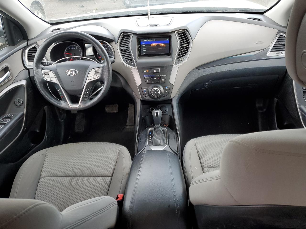 2013 Hyundai Santa Fe - Image 8